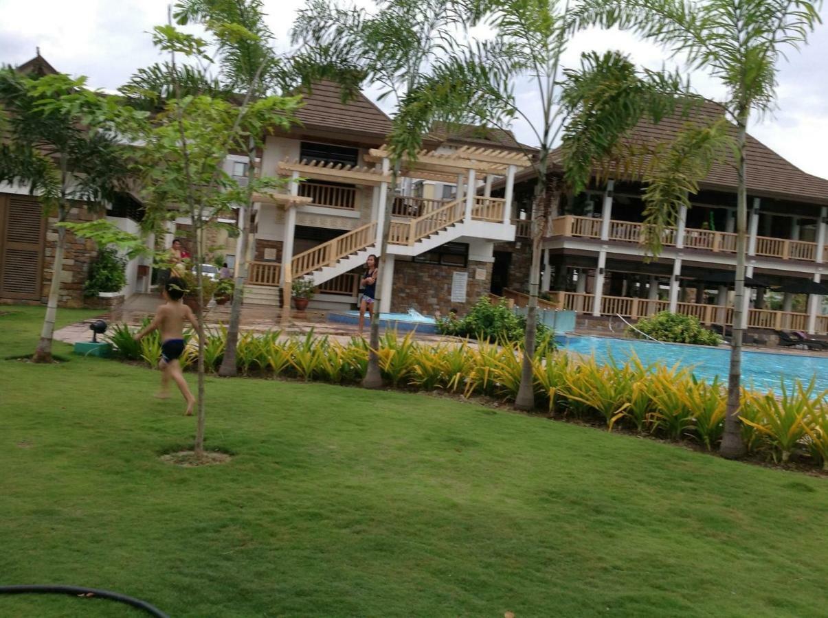 Davao One Oasis Beside SM Exterior foto